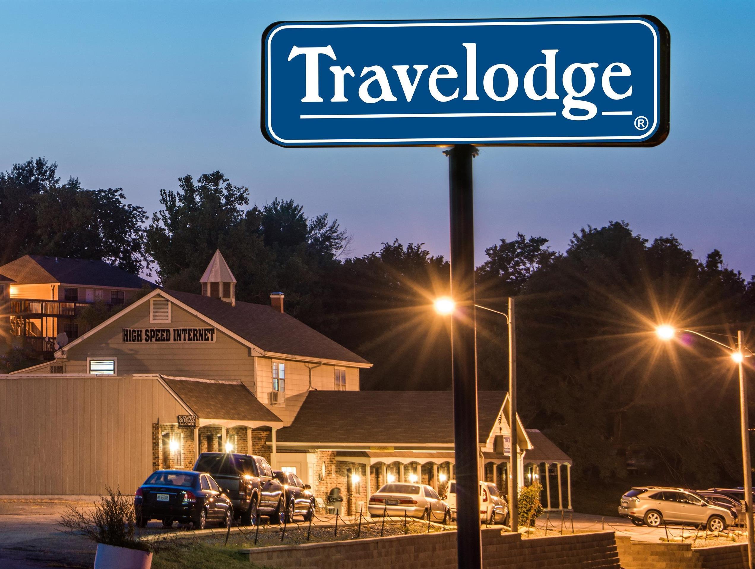 Travelodge By Wyndham Airport Platte City Exterior foto